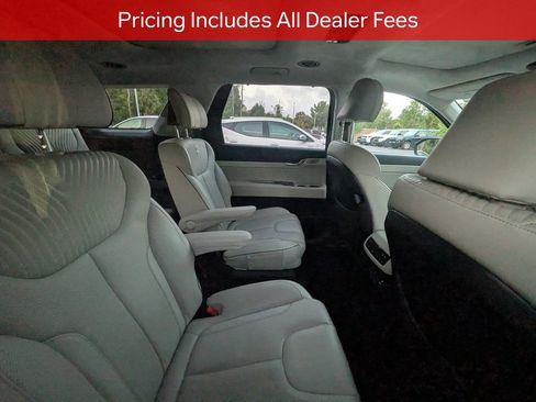 Used 2023 Hyundai Palisade Calligraphy w/ Cargo Package FWD image 8