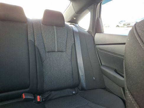 Used 2025 Honda Accord Sport image 16