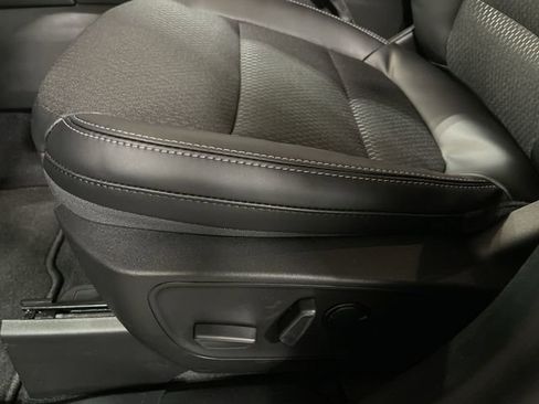 New 2026 Ford Escape SE image 18