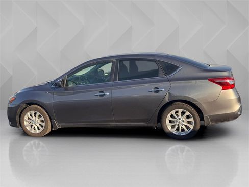 Used 2019 Nissan Sentra SV image 8