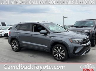 Used 2022 Volkswagen Taos SE FWD video 1