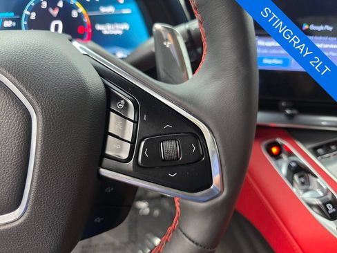 Used 2024 Chevrolet Corvette Stingray Preferred Cpe w/ Z51 Performance Package RWD image 17