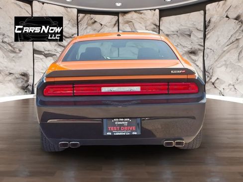 Used 2008 Dodge Challenger SRT8 RWD image 5
