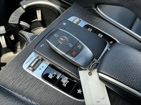 Used 2020 Mercedes-Benz GLE 350 4MATIC image 35