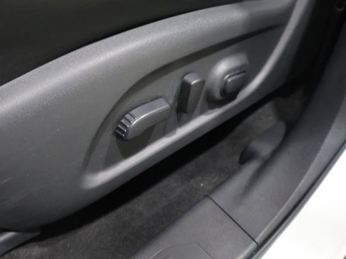 Used 2023 Nissan Murano SV AWD/4WD image 10