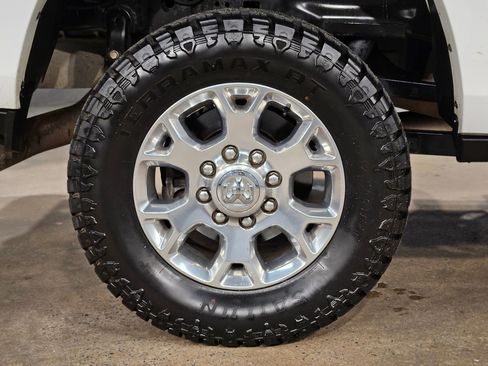 Used 2022 RAM 2500 Laramie image 17