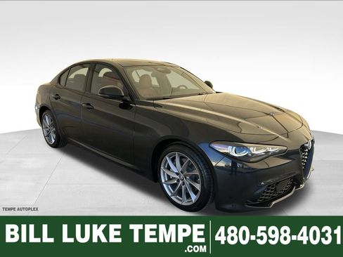 New 2025 Alfa Romeo Giulia image 1