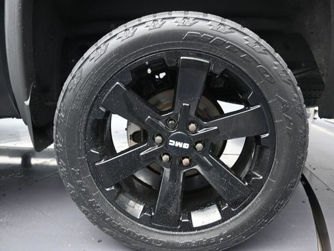 Used 2018 GMC Sierra 1500 Denali image 10