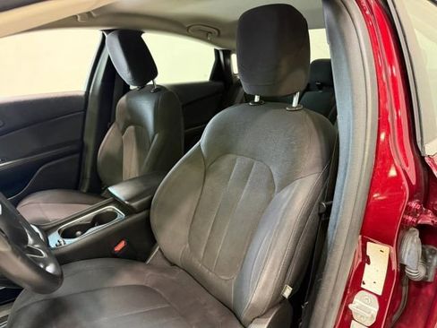 Used 2015 Chrysler 200 Limited w/ Convenience Group FWD image 24