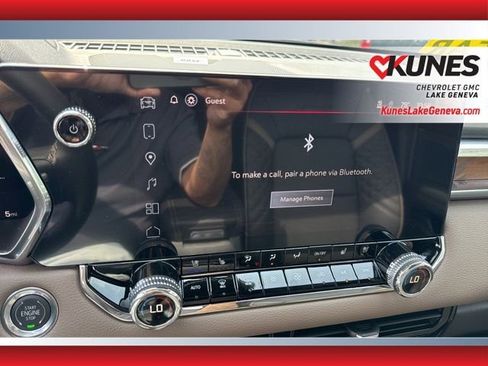 New 2025 GMC Canyon Denali image 35