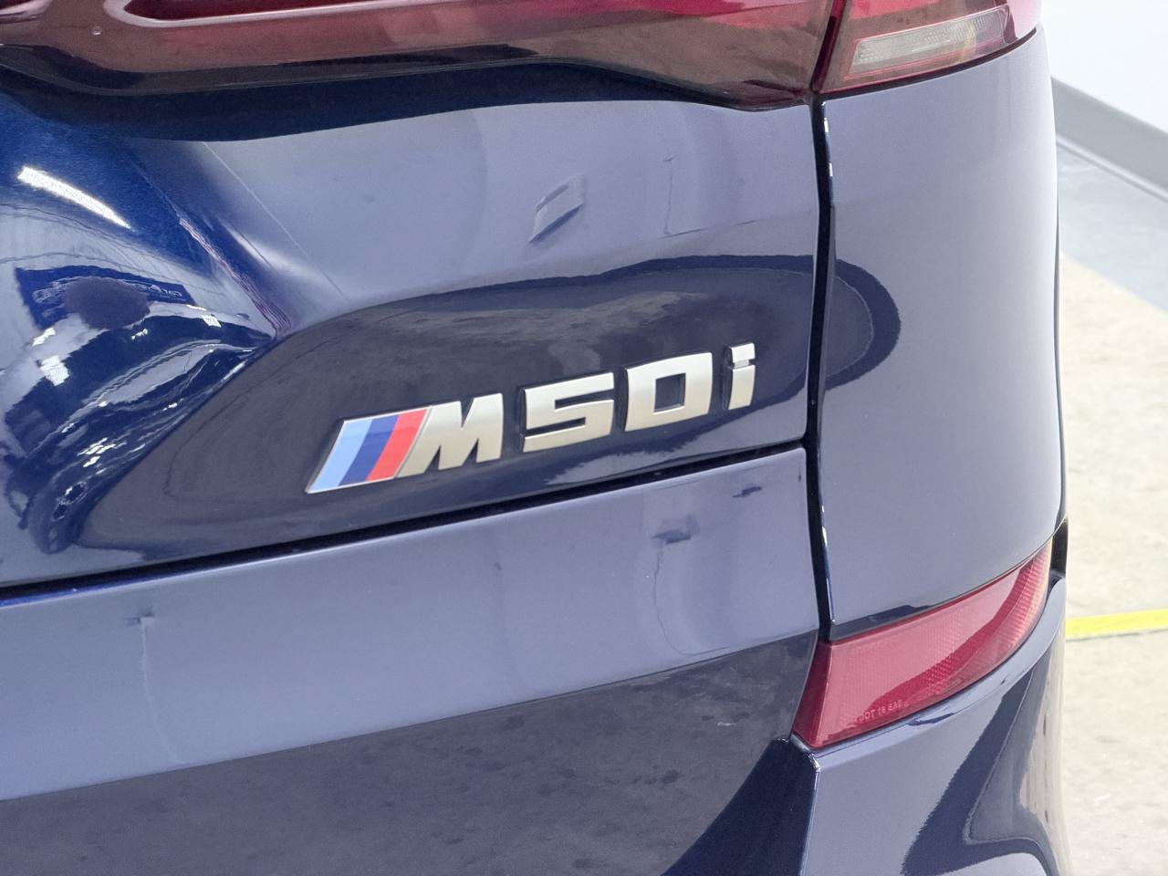 Used 2021 BMW X5 M50i w/ Executive Package AWD/4WD image 26