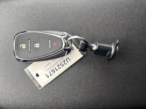 Used 2022 Chevrolet Equinox LT image 16