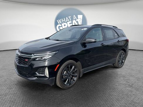 Used 2022 Chevrolet Equinox RS w/ RS Leather Package FWD image 8