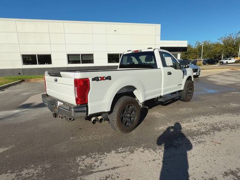 Used 2022 Ford F350 XLT image 9