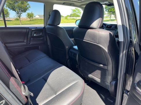 Used 2016 Toyota 4Runner Trail Premium AWD/4WD image 12