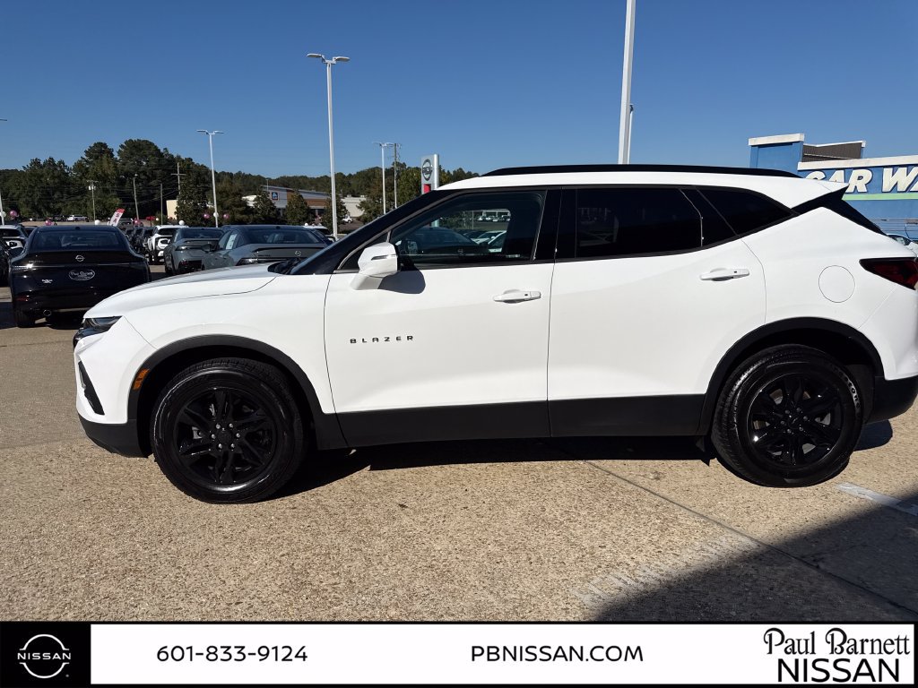 Used 2021 Chevrolet Blazer LT FWD image 12