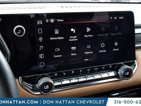 Used 2023 GMC Canyon AT4 w/ AT4 Premium Package AWD/4WD image 7