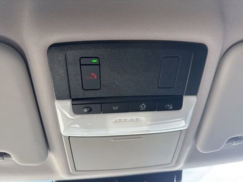 Used 2024 Mitsubishi Outlander SE Black Edition image 29