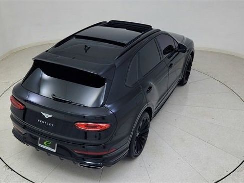 Used 2022 Bentley Bentayga Speed image 77
