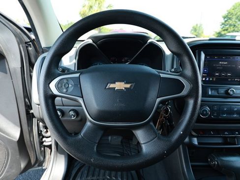 Used 2020 Chevrolet Colorado W/T w/ WT Convenience Package AWD/4WD image 11