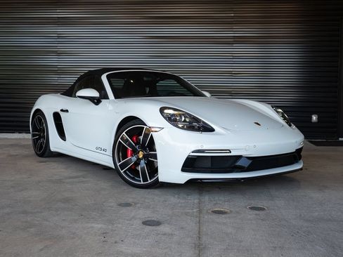 Certified 2025 Porsche 718 Boxster GTS RWD image 9