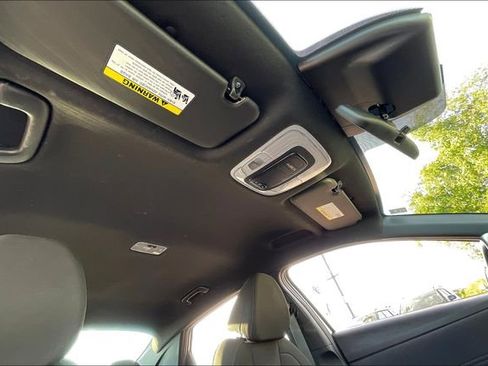 Certified 2025 Hyundai Elantra Sport image 22