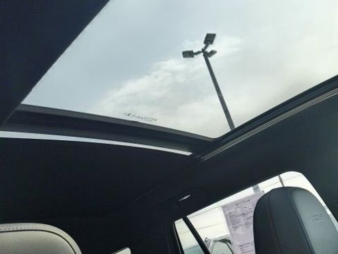 Used 2026 Chevrolet Equinox RS w/ Convenience Package III image 32