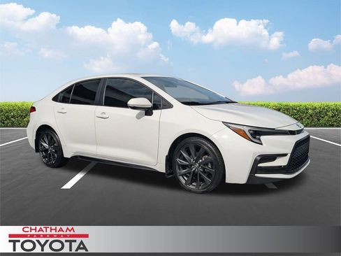 Certified 2024 Toyota Corolla SE image 1