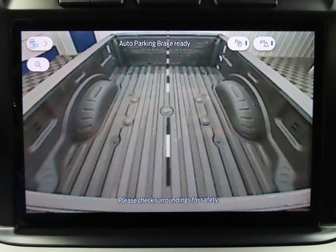 Used 2024 Ford F250 XLT w/ XLT Premium Package image 20