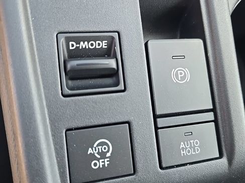 New 2026 Nissan Sentra SV w/ SV Convenience Package FWD image 6
