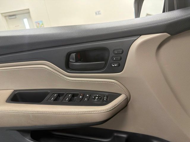 Used 2018 Honda Odyssey EX-L image 31