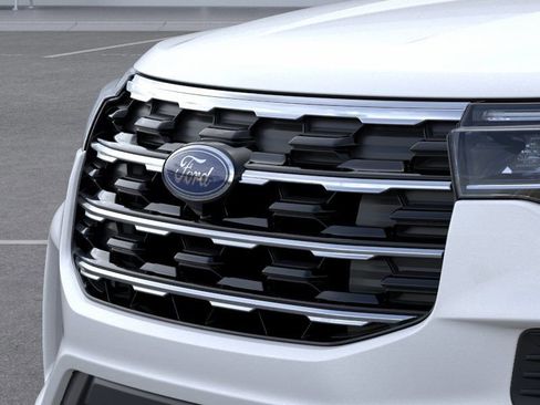 New 2026 Ford Explorer Active image 17