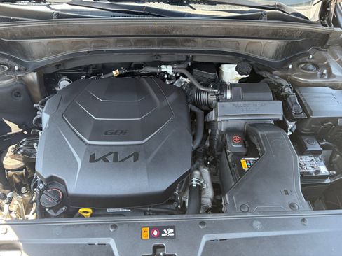 Used 2022 Kia Telluride EX w/ EX Premium Package AWD/4WD image 21