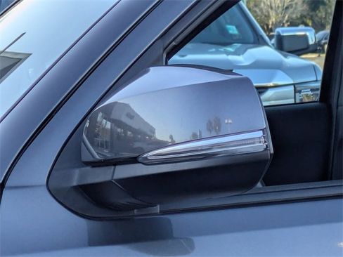 Used 2023 Toyota Tacoma SR5 image 7