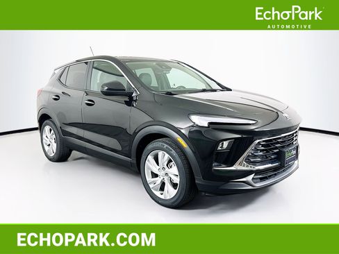 Used 2025 Buick Encore GX Preferred FWD image 1