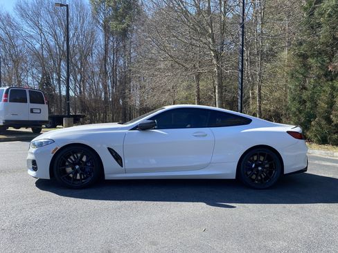 Used 2019 BMW M850i xDrive Coupe w/ M Carbon Exterior Package image 6
