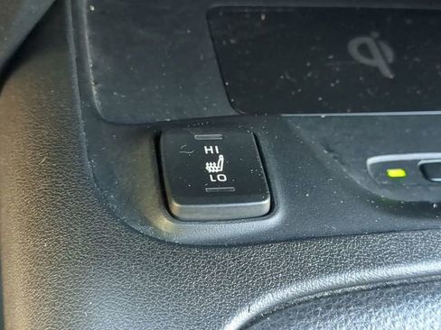 Used 2023 Toyota Corolla XSE w/ Carpet Mat Package (TMS) FWD image 21
