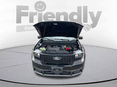 New 2025 Ford Maverick Lariat w/ Black Appearance Package image 32