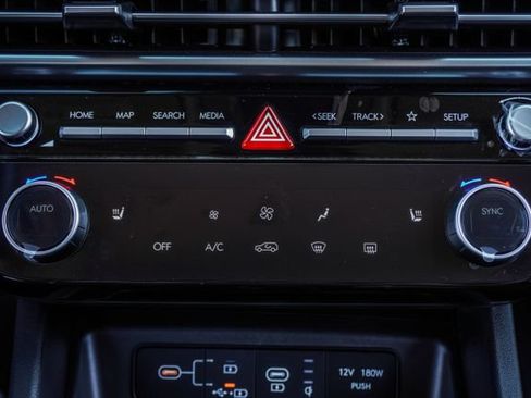 Certified 2025 Hyundai Tucson SEL FWD image 23