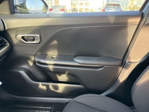 New 2026 Kia K4 LX image 21