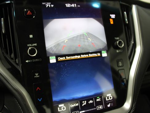 Used 2022 Subaru Legacy Limited image 15