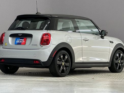 Used 2023 MINI Cooper SE image 8