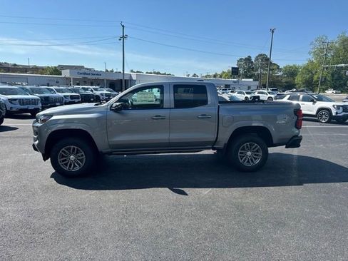 New 2026 Chevrolet Colorado LT w/ LT Convenience Package AWD/4WD image 24
