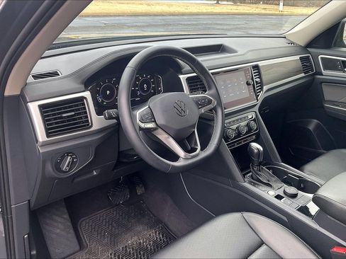 Used 2022 Volkswagen Atlas SE image 14