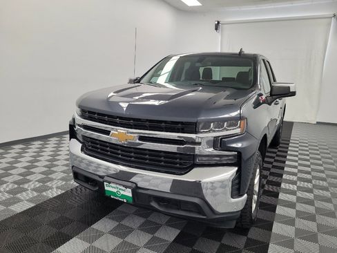 Used 2019 Chevrolet Silverado 1500 LT w/ All-Star Edition AWD/4WD image 15