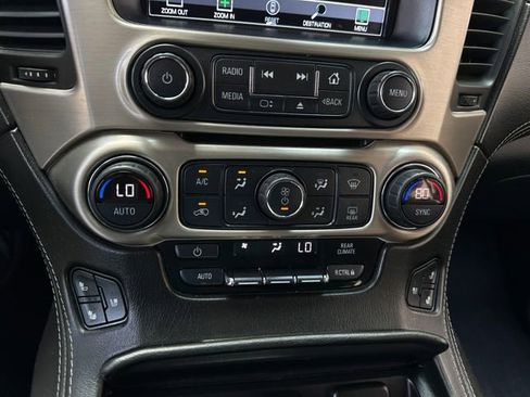 Used 2020 GMC Yukon XL Denali w/ Denali Ultimate Package image 36