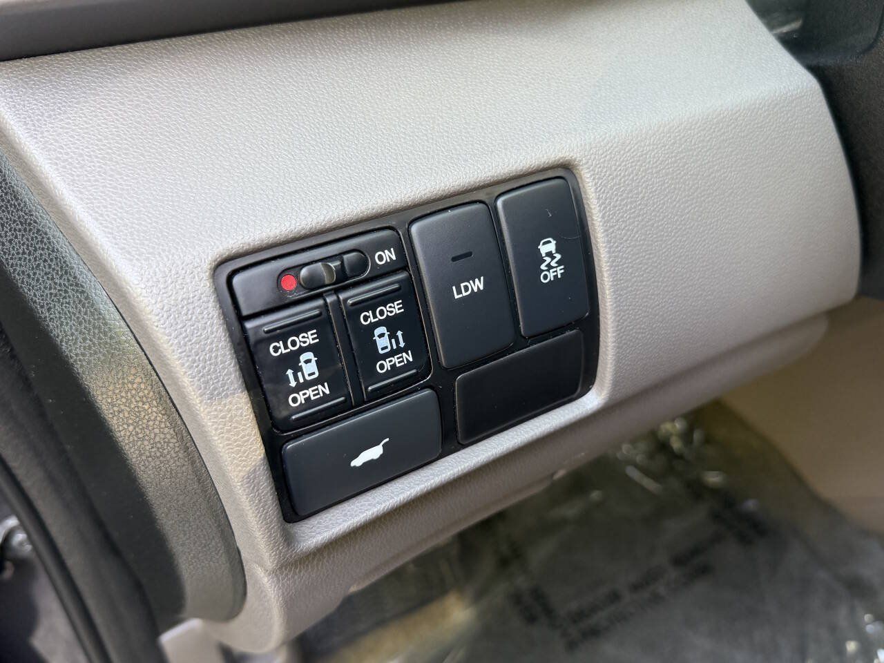 Used 2015 Honda Odyssey EX-L image 23