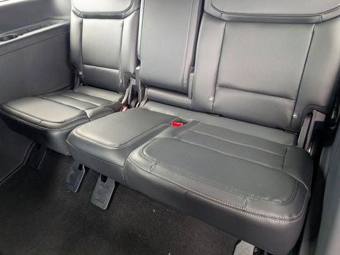 New 2026 Ford Expedition Platinum w/ Stealth Performance Package image 31