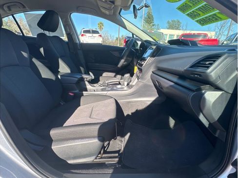 Used 2023 Subaru Impreza 2.0i image 11