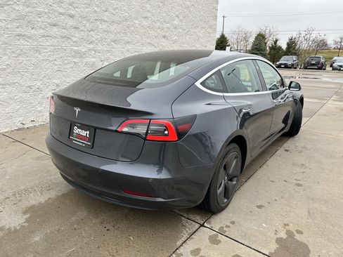 Used 2018 Tesla Model 3 Long Range image 6